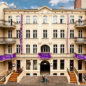 Blooms Inn - City Center Poznan By Friendly Apartments Lägenhetshotell