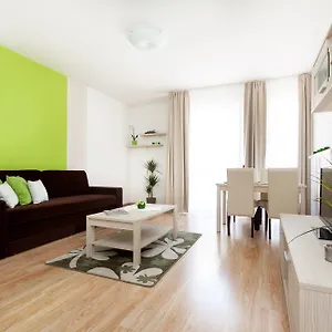 *** Apart Otel Corvin Plaza & Macaristan